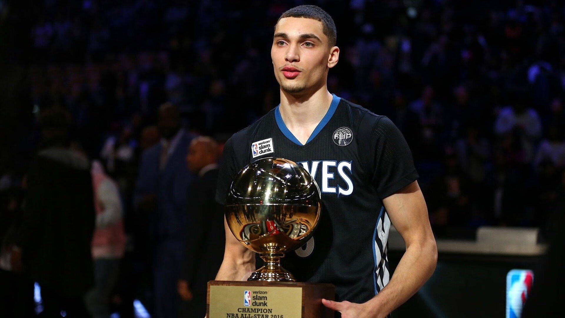 九游中国-马来西亚队横扫印尼队，马琳状态火热点燃赛场